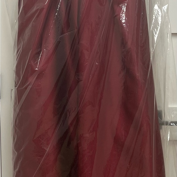 ALFRED SUNG BURGUNDY HIGH LOW COCKTAIL DRESS - WORN ONCE - Picture 2 of 6